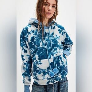 Free People Blue Patterned Hoodie Sweater